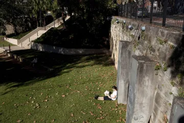 .